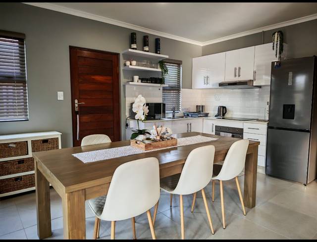 3 BEDROOM FREESTANDING FOR SALE IN SHAKASKRAAL